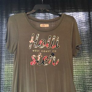 Hollister graphic shirt